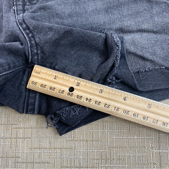 Madewell Women’s Black High-Rise Denim Shorts‎ Sz 24 - Picture 10 of 11